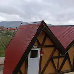 Camping Bosnian Pyramid Glamping