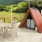 Bosnian Pyramid Glamping *