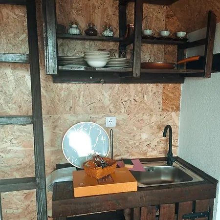 אתר קמפינג Bosnian Pyramid Glamping *