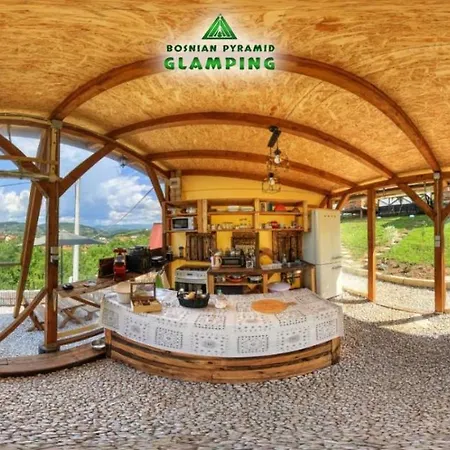 Camping Bosnian Pyramid Glamping *