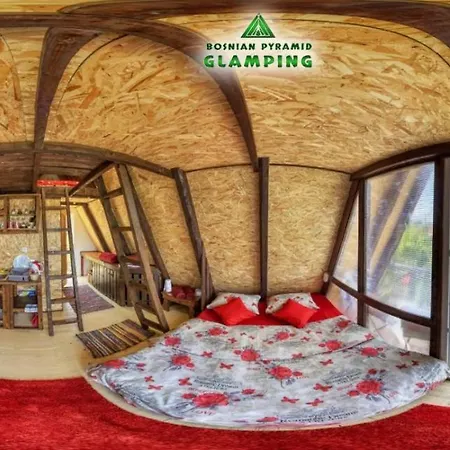אתר קמפינג Bosnian Pyramid Glamping *