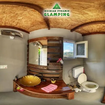Camping Bosnian Pyramid Glamping