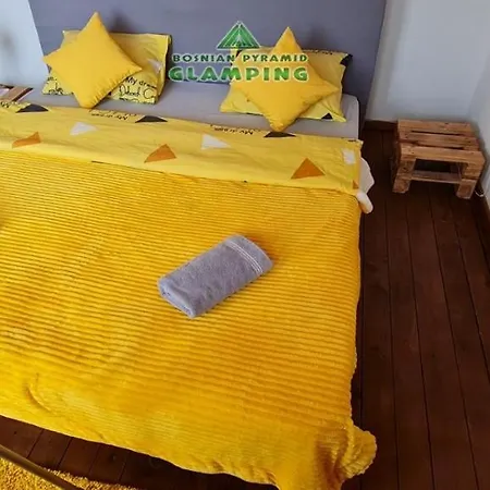 Camping Bosnian Pyramid Glamping