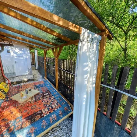 Bosnian Pyramid Glamping * Visoko