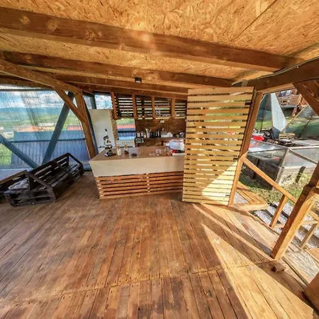 Bosnian Pyramid Glamping * فيسوكو