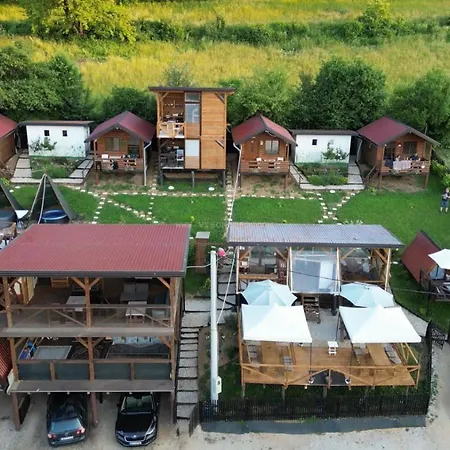 Bosnian Pyramid Glamping