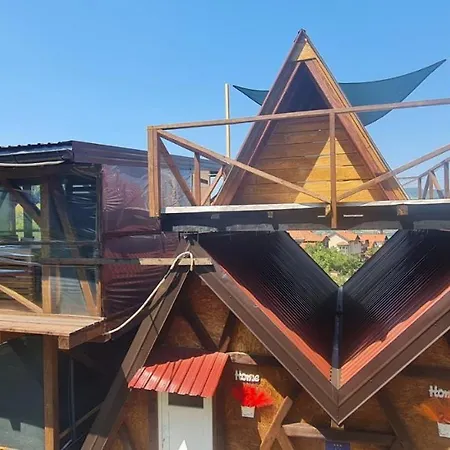 مكان تخييم Bosnian Pyramid Glamping