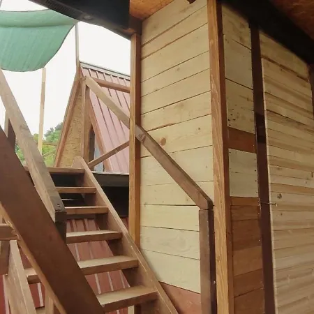 Bosnian Pyramid Glamping مكان تخييم *