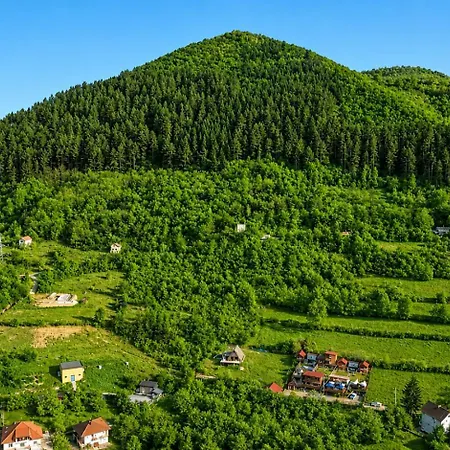Camping Bosnian Pyramid Glamping *