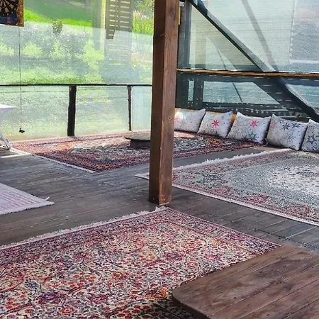 Bosnian Pyramid Glamping *