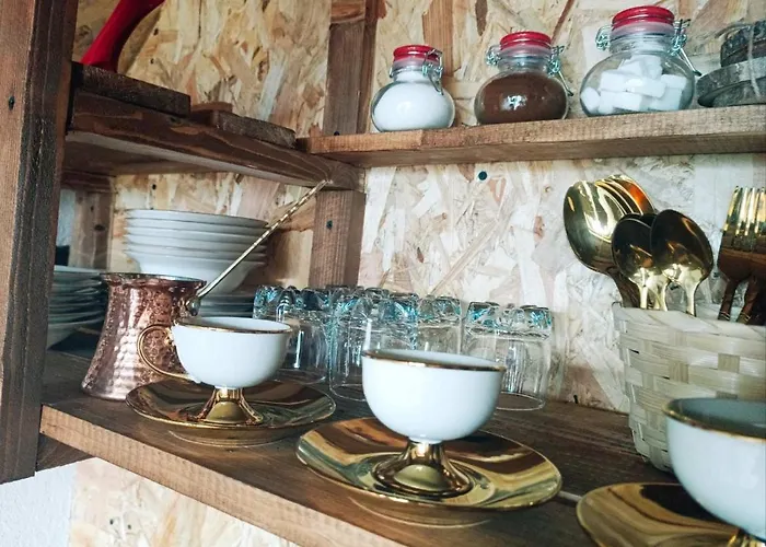 Bosnian Pyramid Glamping *