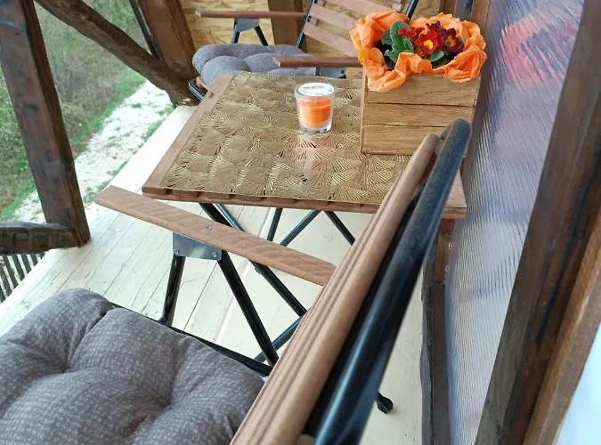 Bosnian Pyramid Glamping *