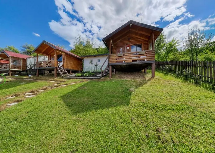 Bosnian Pyramid Glamping * Visoko